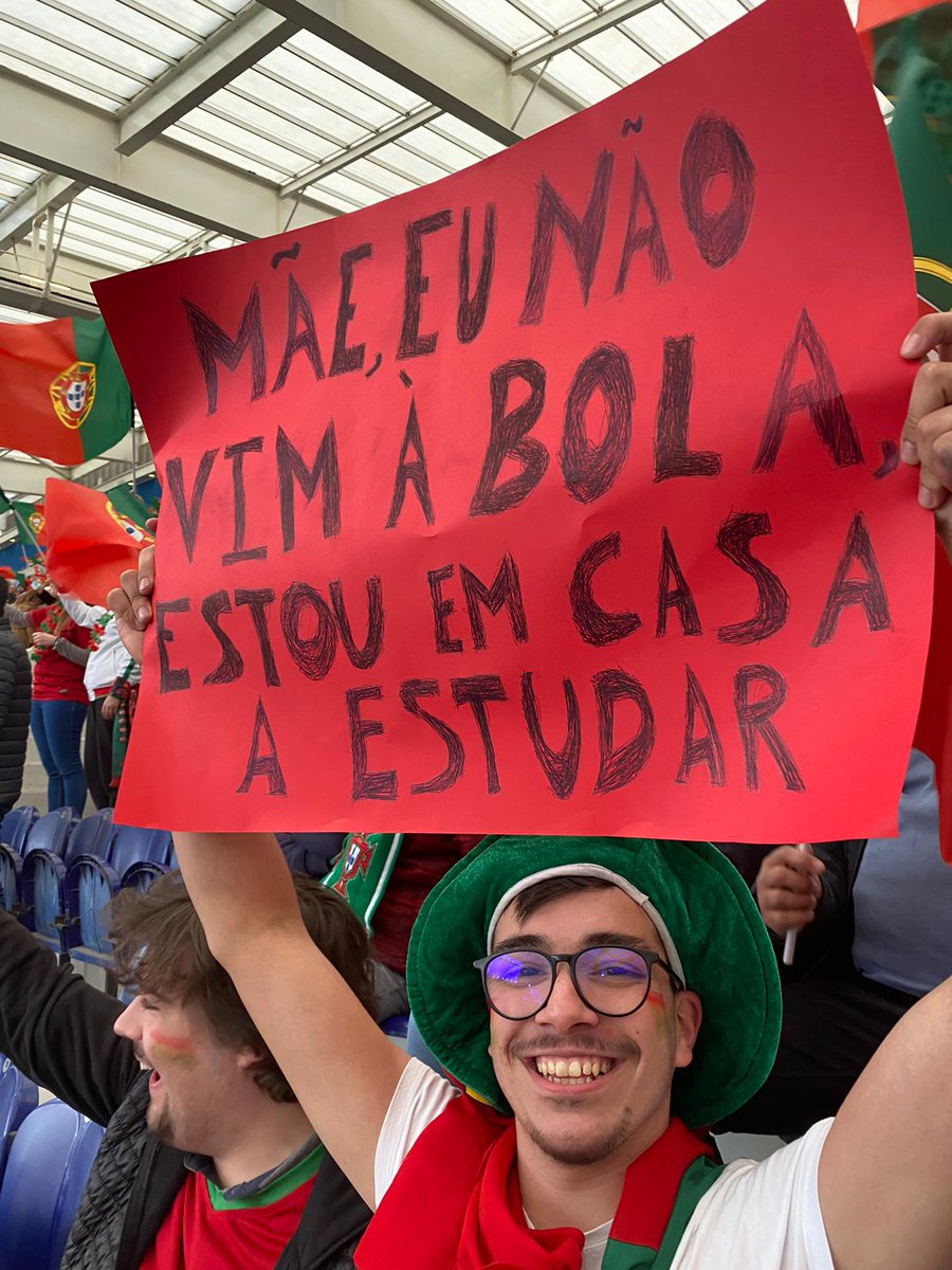 MarcoGalvo7's tweet photo. Desculpa mãe, não te queria omitir nada https://t.co/5NJJCHkkbQ