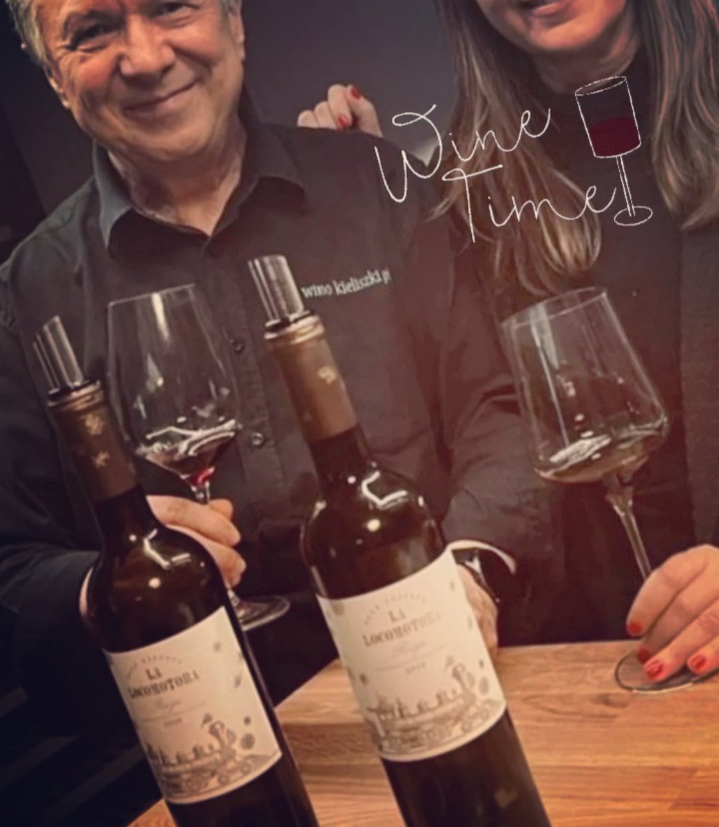 amparo_so's tweet photo. LA LOCOMOTORA Gran Reserva 2010 🍷 • Enjoying little moments 💯🤩 https://t.co/mmHM8PKMC2