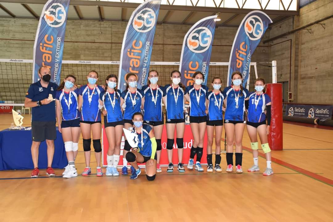 joan_club's tweet photo. 26 jugadoras del Club reconocidas deportistas de élite 2022 en las modalidades de voleibol y voley playa
#cvsj #cvsantjoan #voleibol #voleyplaya
https://t.co/3Z18LNxdrp https://t.co/ttNcqmcMZ5