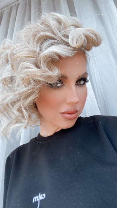 Follow me on INSTAGRAM as well  👉🏼 https://t.co/SGaNHuREw4 https://t.co/mt78RaNc2J<a href="/tag/onlyfans"class="tags"><span>#onlyfans</span></a><a href="/tag/christmas2021"class="tags"><span>#christmas2021</span></a>