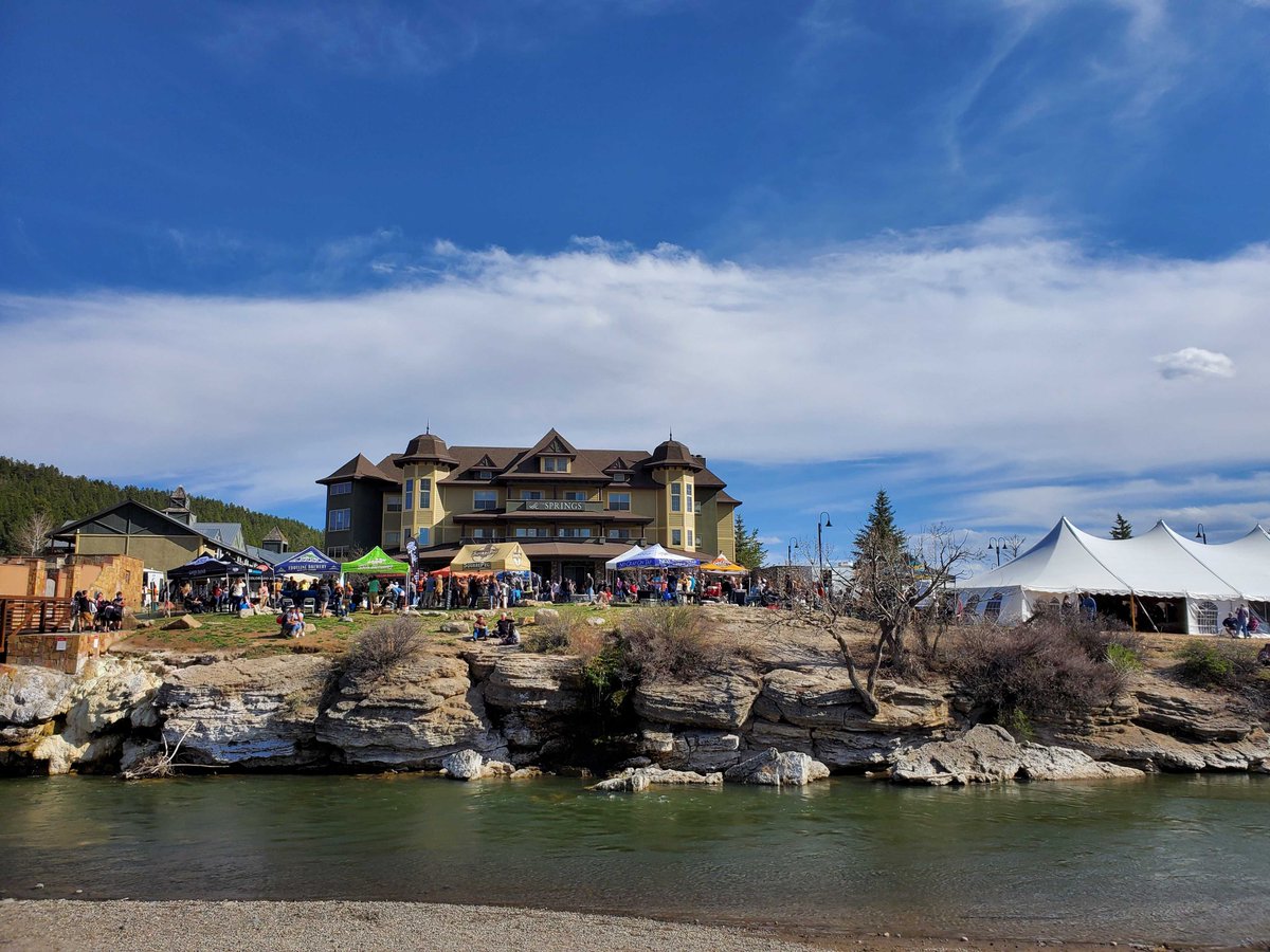 25 soaking pools. 21 breweries. A morning of whitewater racing. An afternoon of craft beverage tasting. Will you be joining us for Pints, Pools, and Paddles - May 13-15? eventbrite.com/e/513-515-pint… #pagosahotsprings #craftbeerfest #pagosasprings