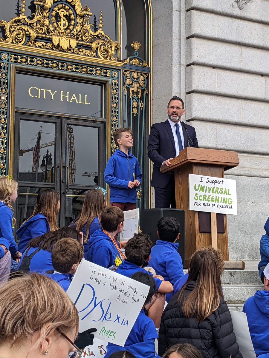 Supporting universal, early screening for #Dyslexia with <a href="/Ahsha_Safai/">Ahsha Safai 安世輝</a> and sharing library love and support for all learners #FogReaders