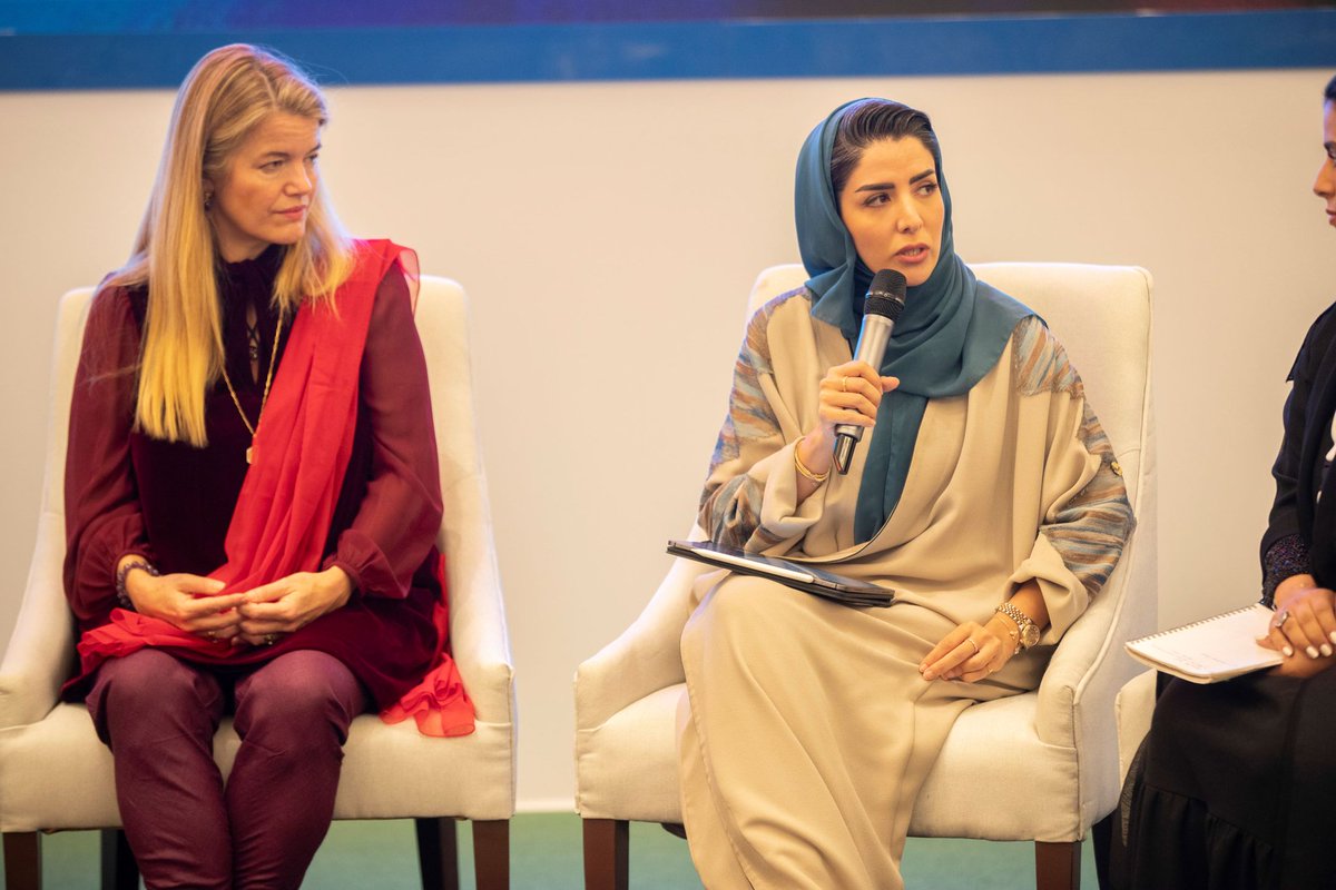MISA's tweet photo. #MISA’s Hala Al-Hejin, MD of the #ICT sector, alongside leading female investors entrepreneurs from around the globe discuss women empowerment in the Kingdom’s growing digital economy, the policies shaping it and investment opportunities across the #technology sector at #GEC2022 https://t.co/NmCdnRg4D9