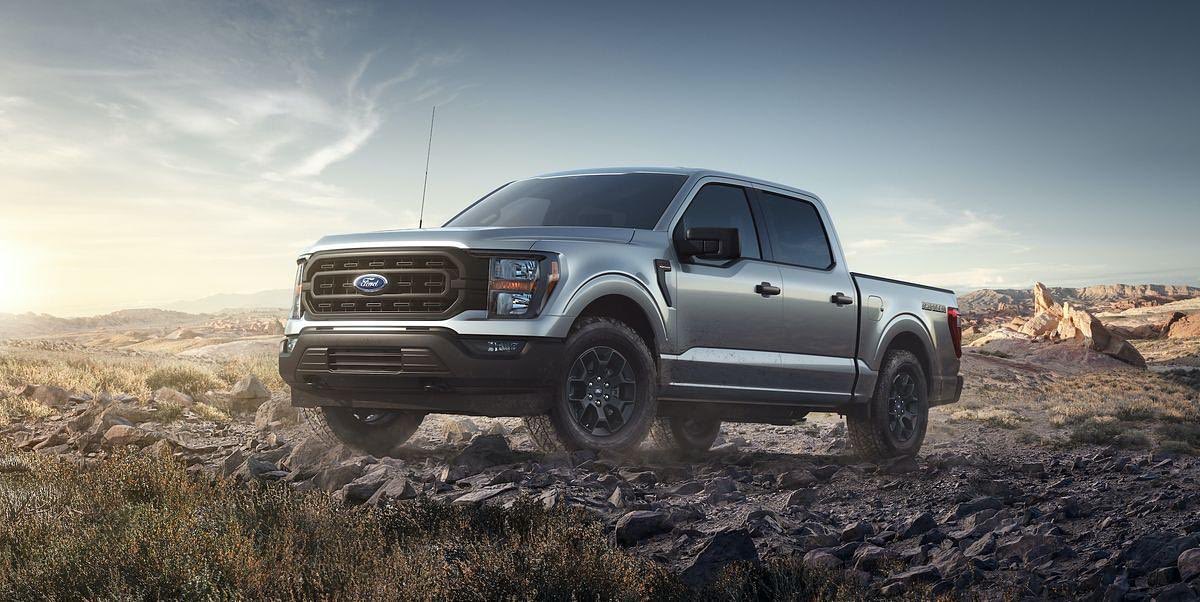 DeanAtFord's tweet photo. Introducing a new affordable entry to get off-road. The new F150 Rattler. https://t.co/tViVh69HAk https://t.co/HMRIzjJ2YP