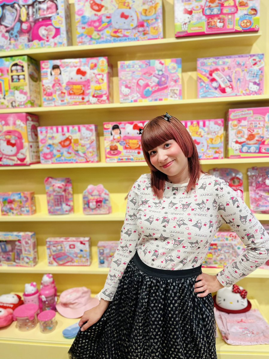 KawaiiStephanie's tweet photo. I wrote an article for @Japanup1 about the @JapanLA @sanrio Supershow On @popshop_live Launch Party! Read about it here: https://t.co/BwwGIYMSMu
#sanrio #japanla #popshop #hellokitty https://t.co/OOwlRmj8VP