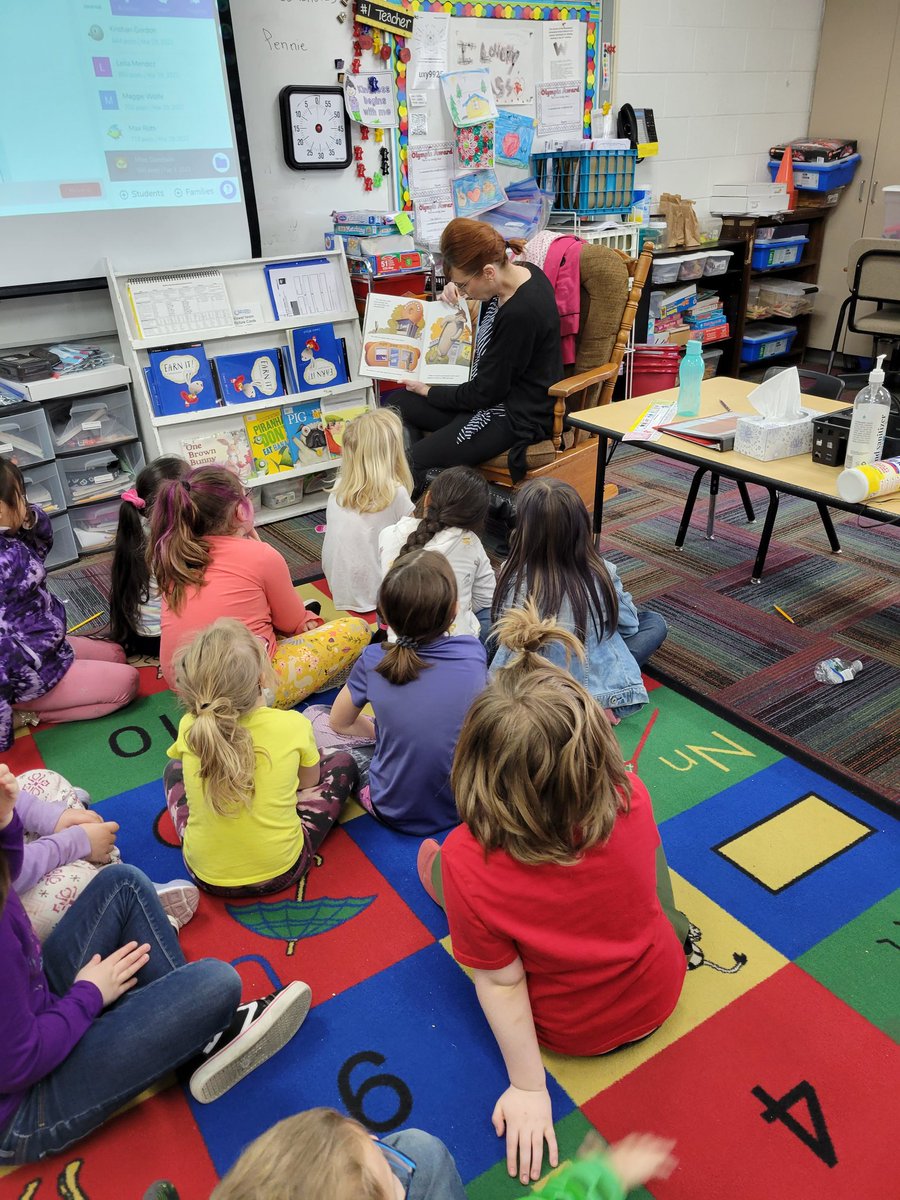 MissGoodwin2G's tweet photo. Mrs. Harris from @WashPublicLib came and read a story about the three little pigs and the big bad wolf.  These 1st graders were challenged to build a house that would survive the big bad wolf and his strong lungs.  #washpride https://t.co/WsIu45qgYw