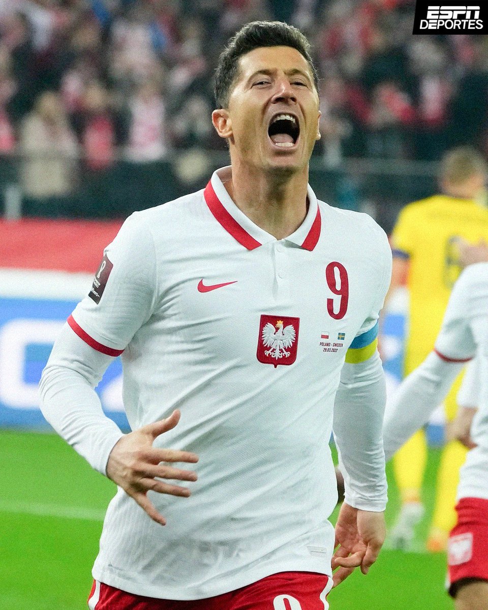 ¡POLONIA TIENE SU BOLETO PARA LA COPA DEL MUNDO! 🇵🇱 ✨ 

Final: Polonia 2-0 Suecia.