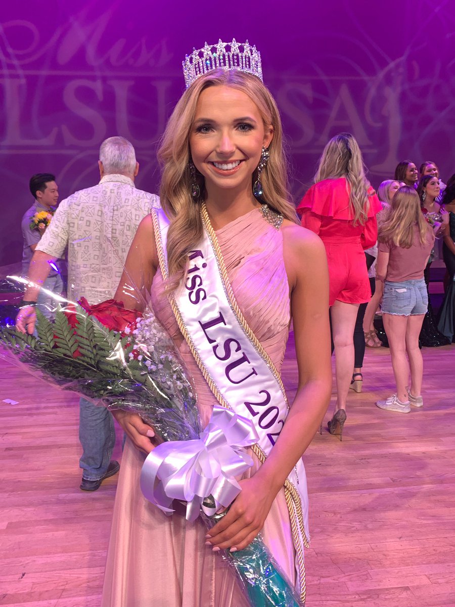 ManshipSchool's tweet photo. ✨We are thrilled to share that broadcast journalism sophomore &amp; @lsutigertv news director Jillian Elliot is Miss LSU 2022! ✨🎉🎉
📷>> @luc_picard426 | @lsutigertv

AND first runner-up is political communication freshman Micaiah McZeal!

WE'RE SO PROUD! #GeauxManship https://t.co/Cjr5zkbof3