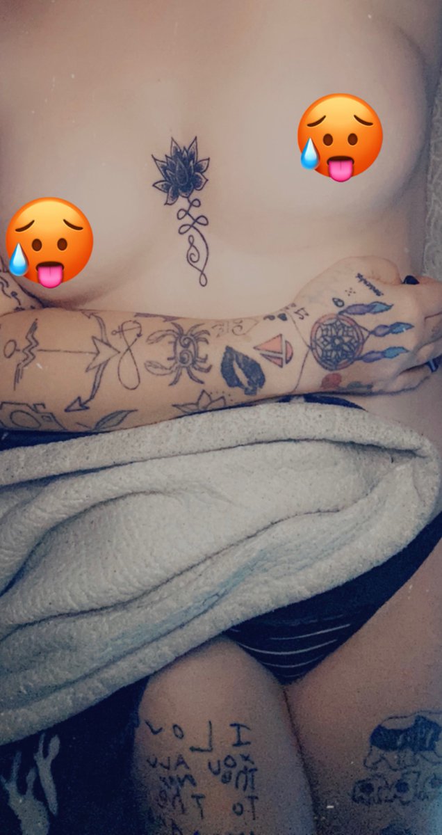Shorty_2117's tweet photo. https://t.co/ZVadXvfBcx
#onlyfans #Onlyfans_Girls https://t.co/WbAimZQ99I
