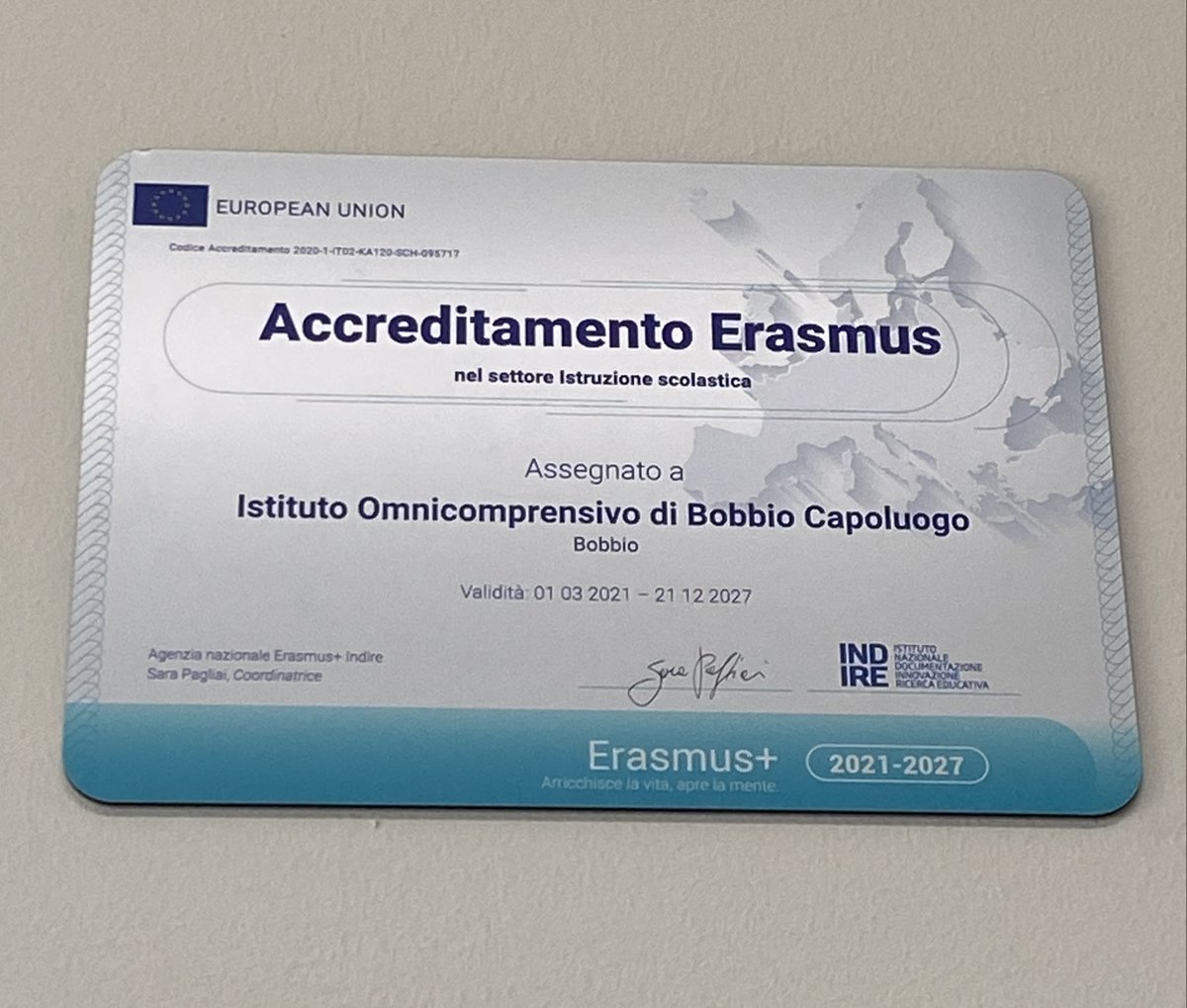 ErasmusAlberich's tweet photo. Experimentant amb llums i ombres a infantil i fomentant l'escriptura creativa al 2n i 3r grau de primària @Escola_Alberich @sepiegob @EUErasmusPlus #Erasmus2022 #Educació #Bobbio #Educacióviva #Erasmus2ndday #Education #Outsideeducation #Travo #Escripturacreativa #Creativewriting https://t.co/G8wK6kNlVI