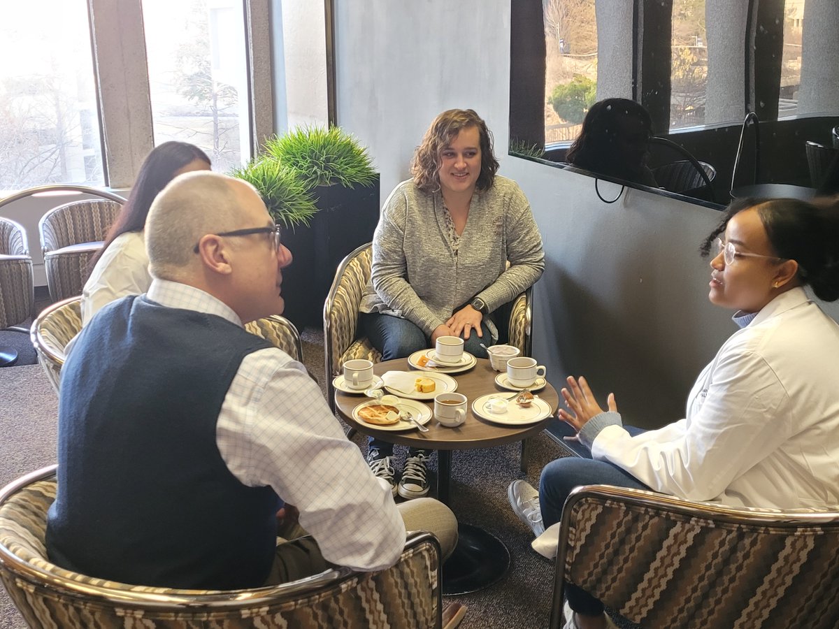 utsweye's tweet photo. Tuesday mornings are for Coffee (and bagels) with the Chair ☕️
This month, @JWHarbourMD Dr. Harbour has met with Ophthalmology Administrative, Billing, Education, Finance, and Research Staff to hear about the contributions they make to the department and his ideas for the future. https://t.co/9LLd8lOFCI
