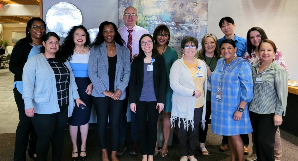 utsweye's tweet photo. Tuesday mornings are for Coffee (and bagels) with the Chair ☕️
This month, @JWHarbourMD Dr. Harbour has met with Ophthalmology Administrative, Billing, Education, Finance, and Research Staff to hear about the contributions they make to the department and his ideas for the future. https://t.co/9LLd8lOFCI
