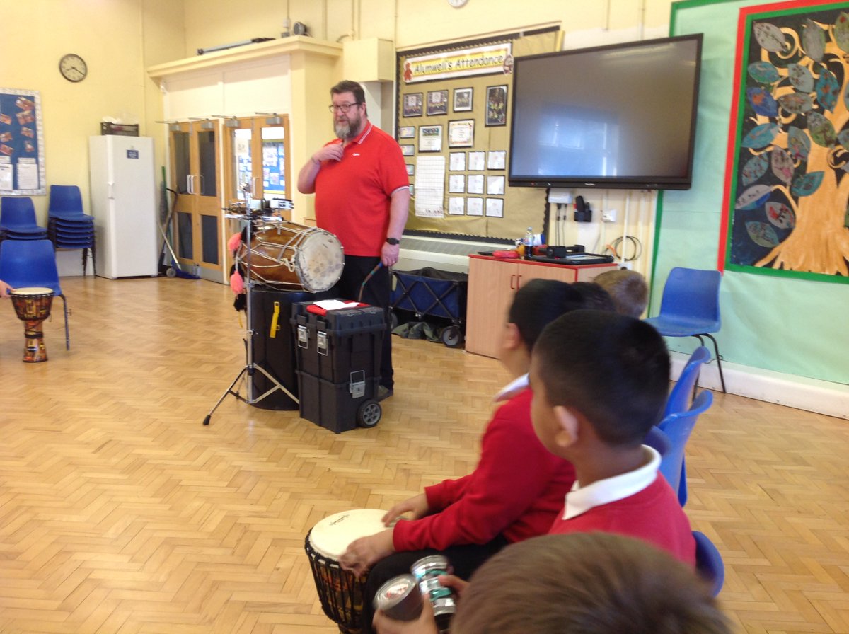 Lots of children took part in a drumming workshop as part of our Vasakhi (Sikh harvest festival) celebrations. 🪘🎵