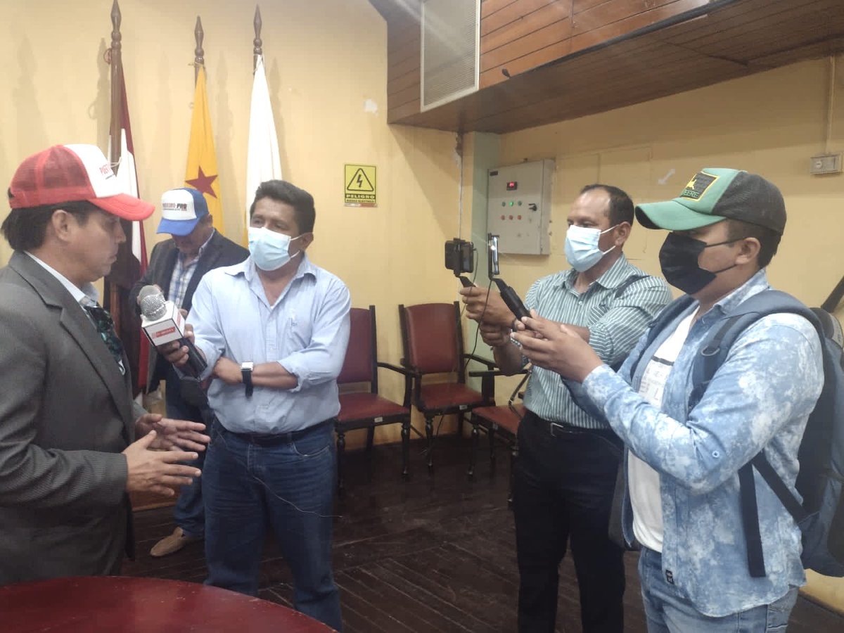 oceanXsurf's tweet photo. ✔️Hoy culminó con éxito la rueda de medios del PUERTO CAYO PRO SURF 2022,  primera edición. 
Agradecemos profundamente al Prefecfo @LeoOrlandoA, al alcalde @LuisGencon y la Junta Parroquial de Puerto Cayó por confiar en nosotros.🏄‍♂️
#ManabiPontenciaTuristica.
#PuertoCayoPro2022 https://t.co/gn80YAEovB