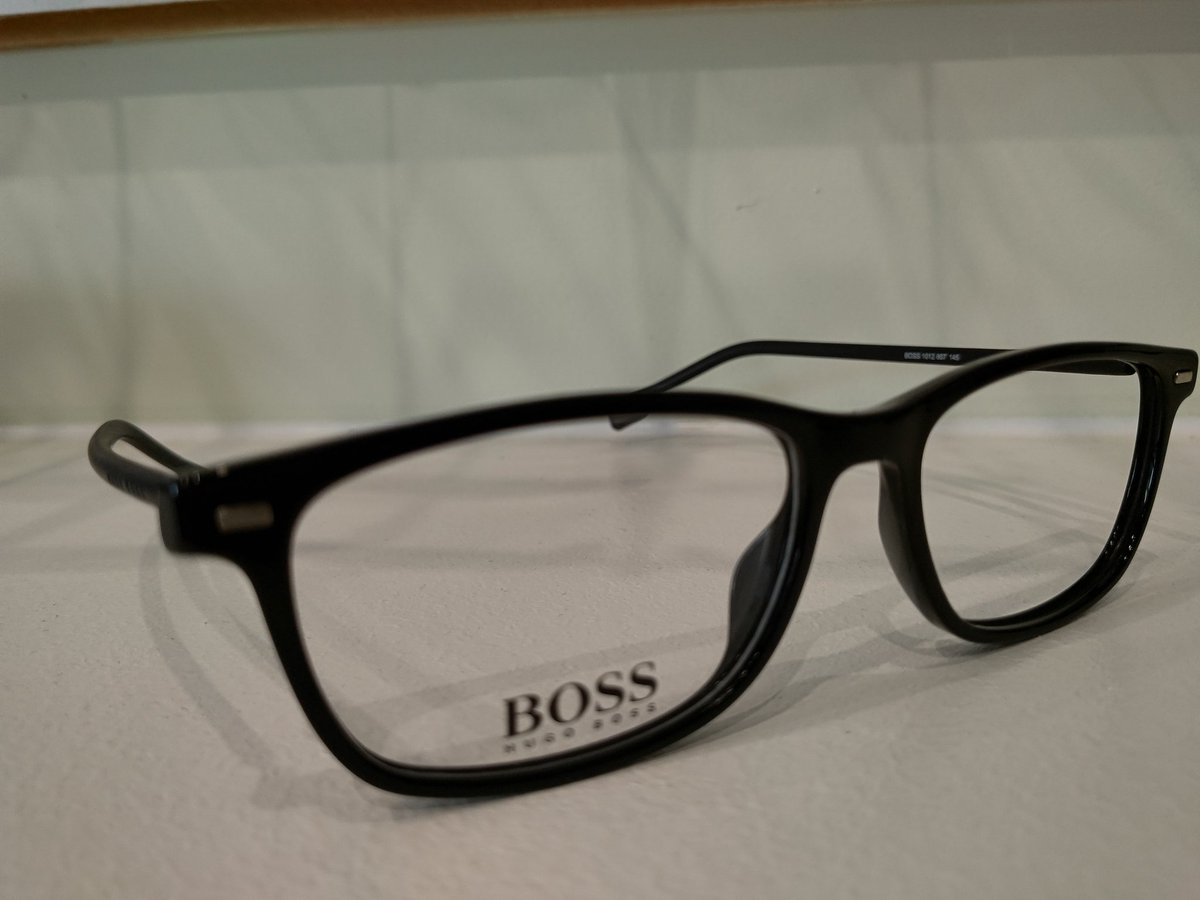 DDoptical's tweet photo. Hugo Boss Frames now in stock 👓
#Blackpool
#GlassesAtFactoryPrices

📞 01253 697 166 📞 https://t.co/i5wJS1yt2W