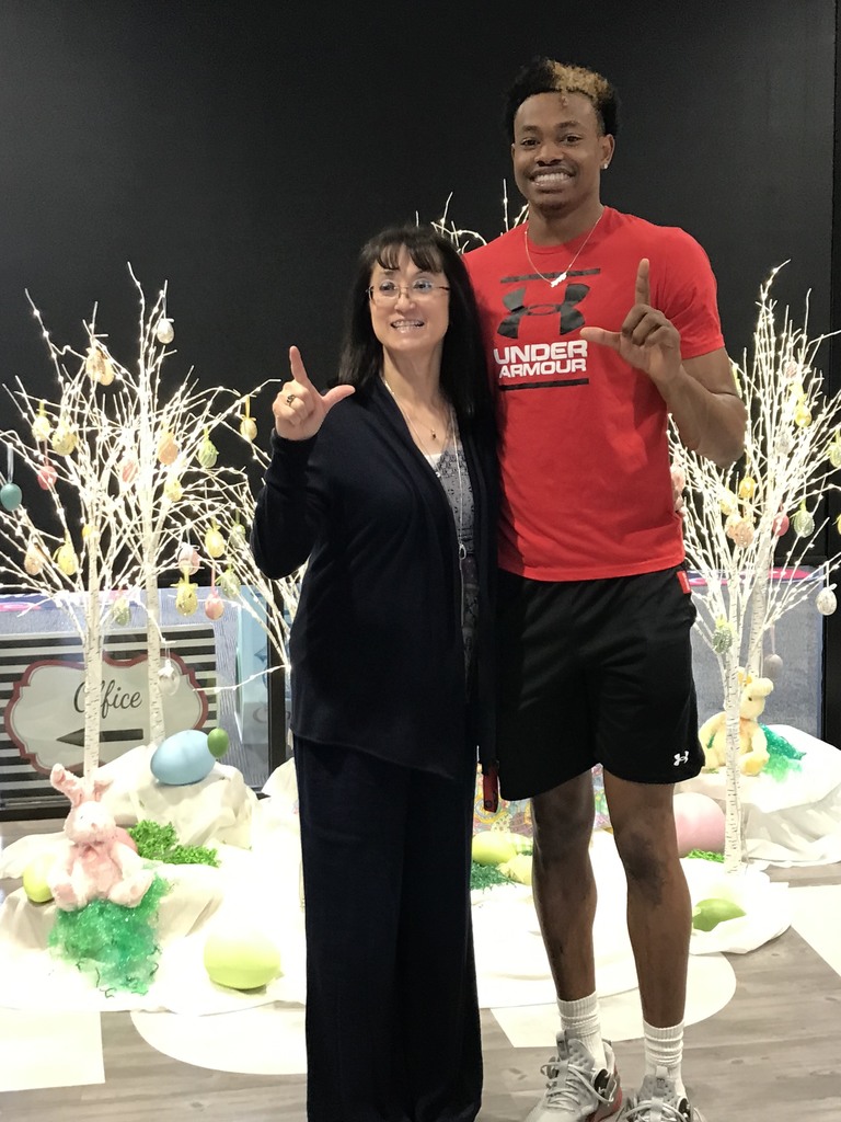 adonis arms visits