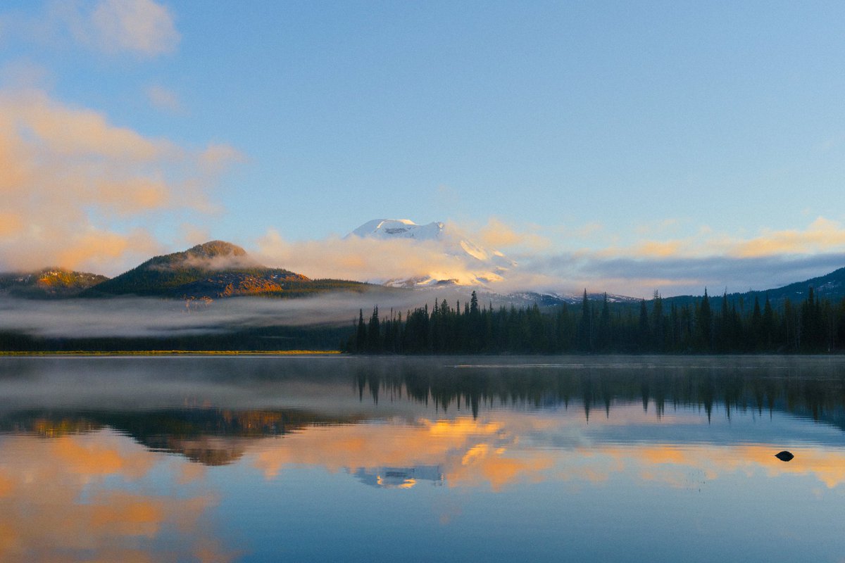 alexxhinson's tweet photo. the mountains https://t.co/bJ63K02b33