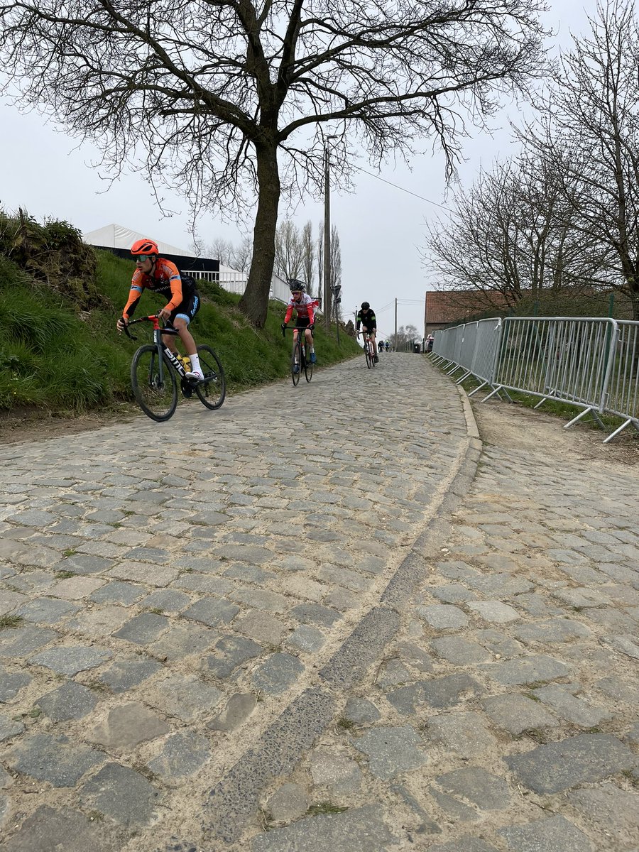 GeMe2's tweet photo. Dag 2 GWP Wielrennen @Ronse#Mini RVV https://t.co/df2h3GL30k