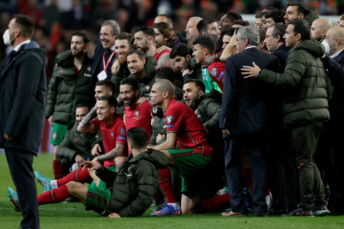 UEFAEURO's tweet photo. 🇵🇹 Portugal have qualified for their sixth consecutive World Cup 👊

#WCQ https://t.co/k0DxOFYWPI