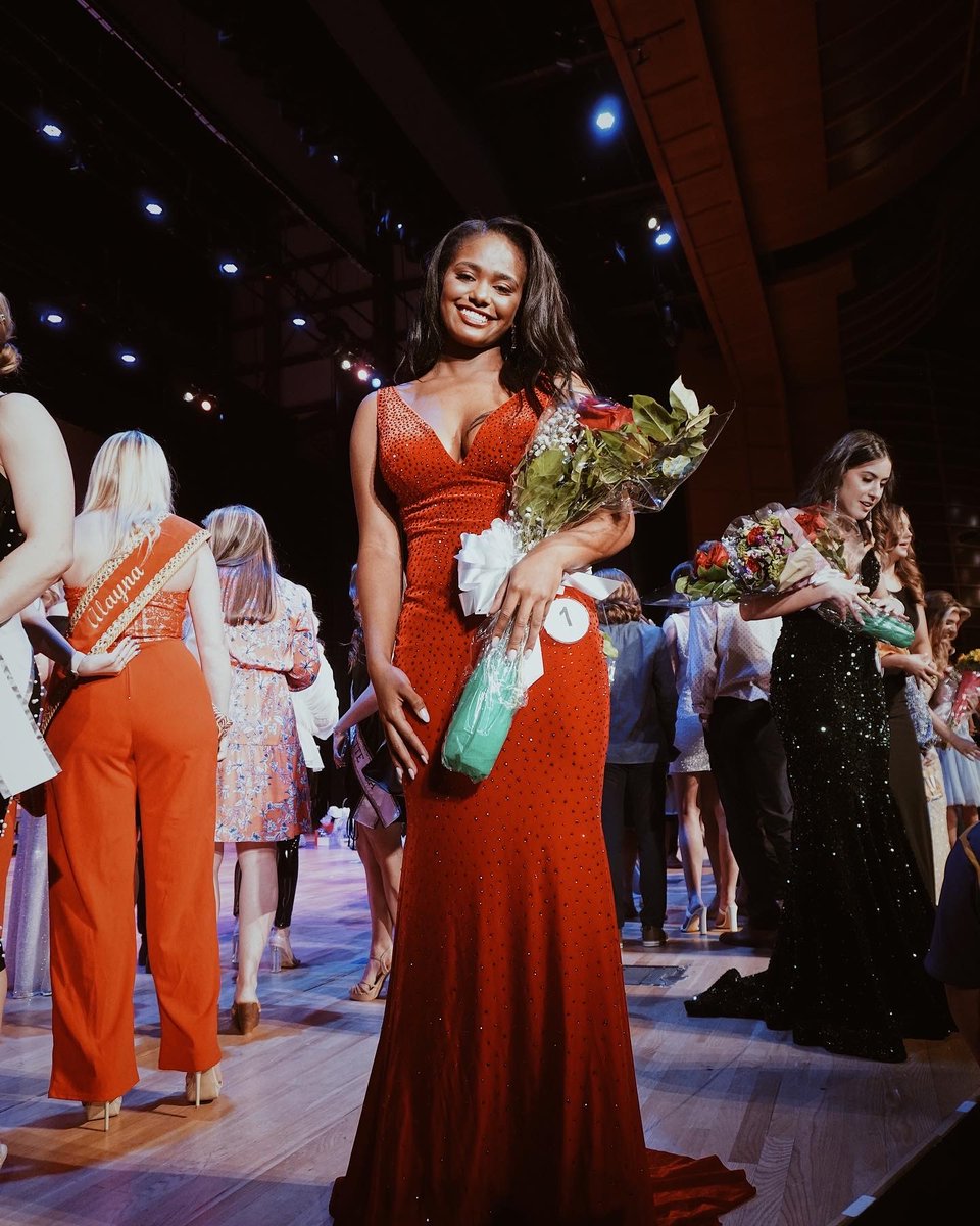 ManshipSchool's tweet photo. ✨We are thrilled to share that broadcast journalism sophomore &amp; @lsutigertv news director Jillian Elliot is Miss LSU 2022! ✨🎉🎉
📷>> @luc_picard426 | @lsutigertv

AND first runner-up is political communication freshman Micaiah McZeal!

WE'RE SO PROUD! #GeauxManship https://t.co/Cjr5zkbof3