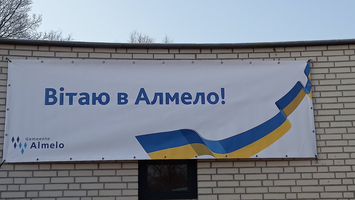 De afgelopen weken is keihard gewerkt door de vrijwilligers, ambtenaren, betrokken bedrijven en mijn team om Huize Alexandra in Almelo klaar te maken voor Oekraïense vluchtelingen. Er is nog veel te doen, maar de eerste 100+ zijn warm opgevangen. 🤗