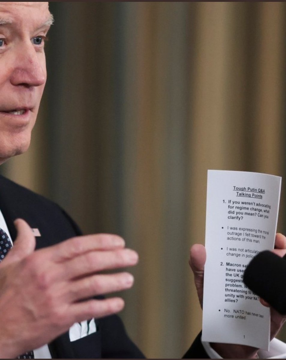 Johnbarney504's tweet photo. #bidenpoland #BidenCheatSheet #WalkingBack #WhiteHouse #Putin
If Joe Biden TRULY means what the White House is pushing to "walk back" his disastrous comments on Russia, why does he need cheat sheets? Those sentiments be easy to remember if true. Zoom in on his card! https://t.co/1eEklS8hRB