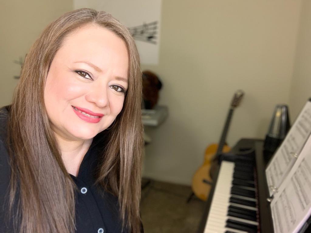GVegasStudio's tweet photo. El Día Mundial del Piano se celebra el día 88 de cada año, un número simbólico que representa la cantidad de teclas que tiene este instrumento y cuya celebración tendrá lugar el 29 de marzo del 2022. 
#DiadelPiano #GlendaVegasStudio #Disfruta #Crea #Evoluciona #EducaciónIntegral https://t.co/RwCWa5FNoM