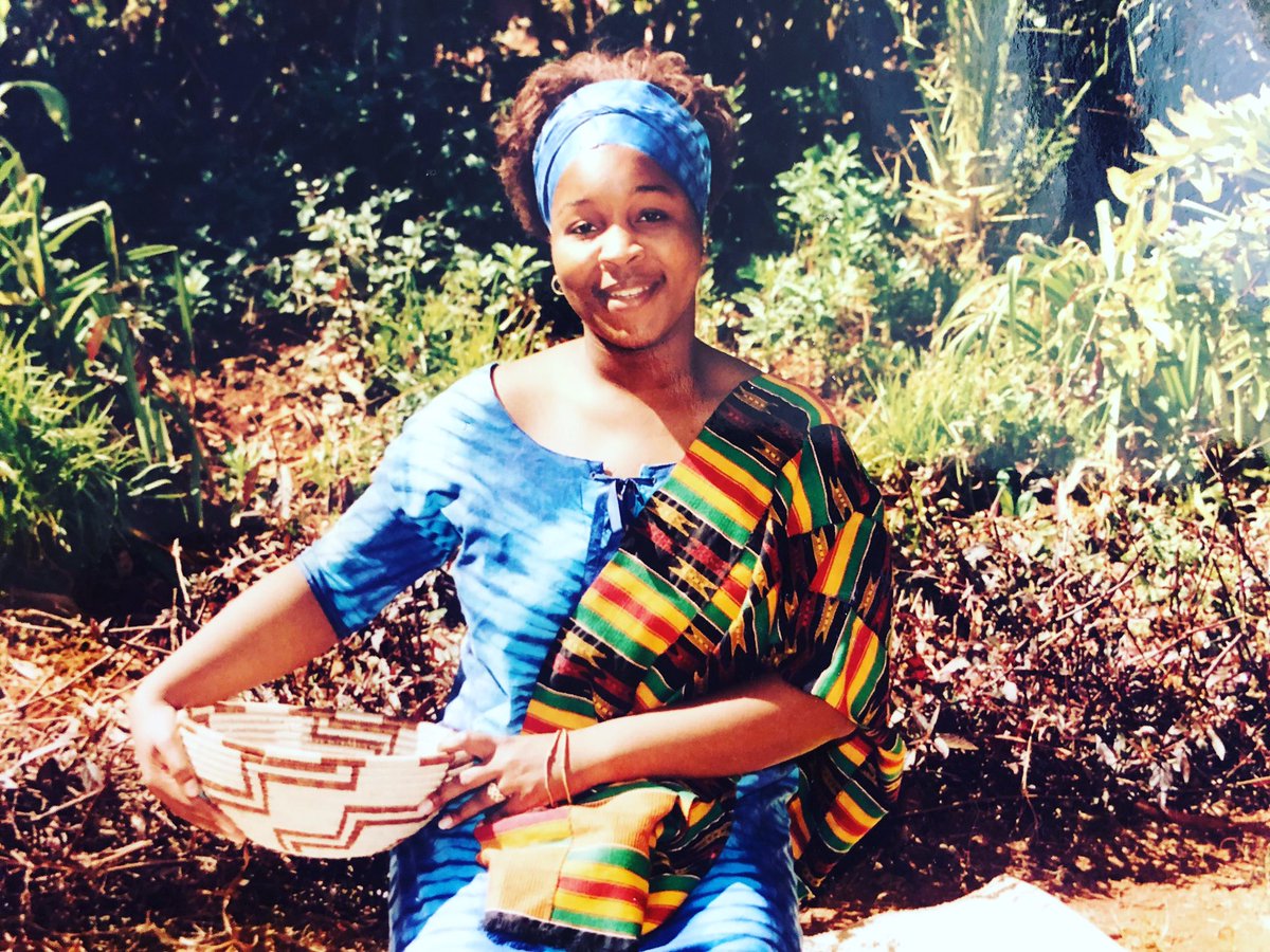 Growing up in Zimbabwe, I was exposed to many cultures and while I appreciated and enjoyed other cultures, there was something about being Zimbabwean, that made me feel regal…special…even unique.That love and pride continues today.
 #iamzimbabwean #elizabethchada #zimbabwean