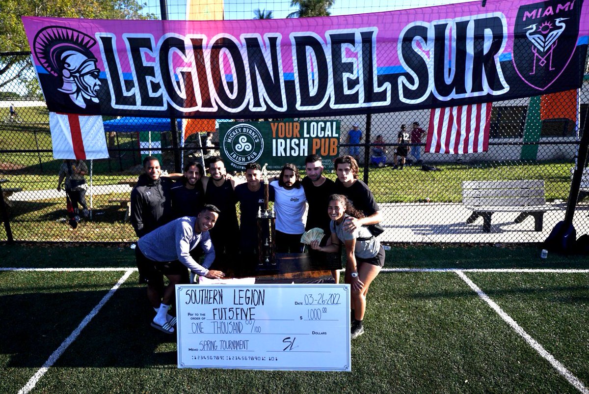 Southern_Legion's tweet photo. Vamoooooos 2022 Southern Legion Spring Tournament champs Fut5 and 2nd place Miami U Norte. Thanks to @MickeyByrnesPub proud sponsor.
#InterMiamiCF #LaFamiliaIMCF #legiondelsur #LaBarraDelinter #torneoprimavera #futbolenflorida #futbolishere #mlssoccer #futbolune https://t.co/Pdauhm1Fkh