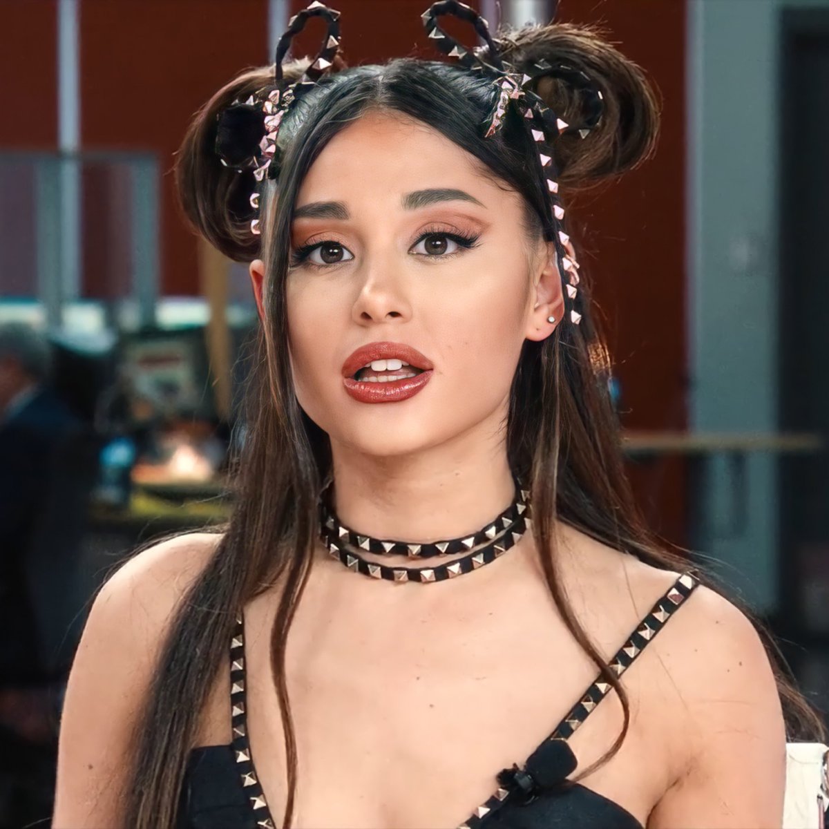 Info Ariana tweet media