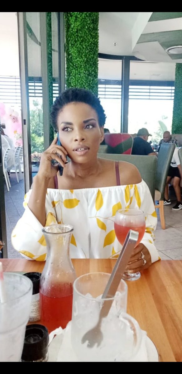 nomfundo_queen's tweet photo. Short hair 🌹why not natural me💖 https://t.co/YDF6WP1S6E