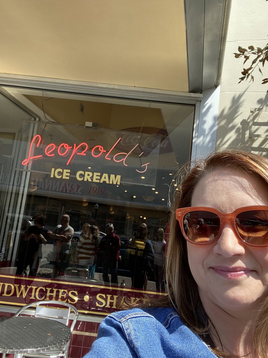 Rayna Palmer tweet media