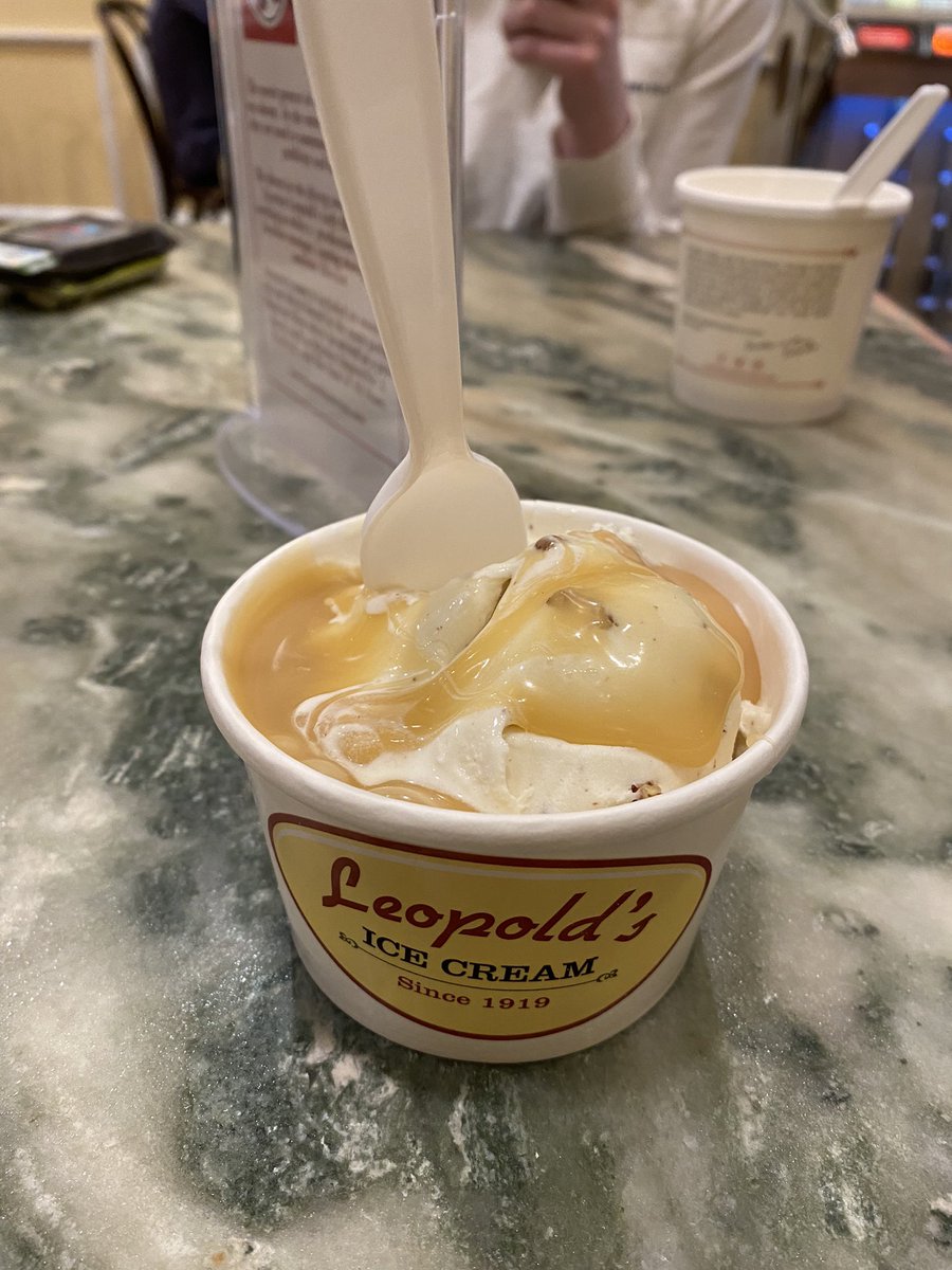 Rayna Palmer tweet media