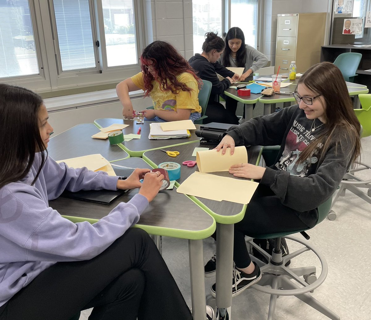 dmcwright730's tweet photo. Fashion Merchandising students are in the product development phase of creating their Duct Tape fashion accessories.  Love seeing how creative they can be. Stay tuned…#ducktapefashion #ducttapefashion #fashionmerch #cte #businessed @DalersCareerEd #marketing #productdevelopment https://t.co/1VWw6sl3q2