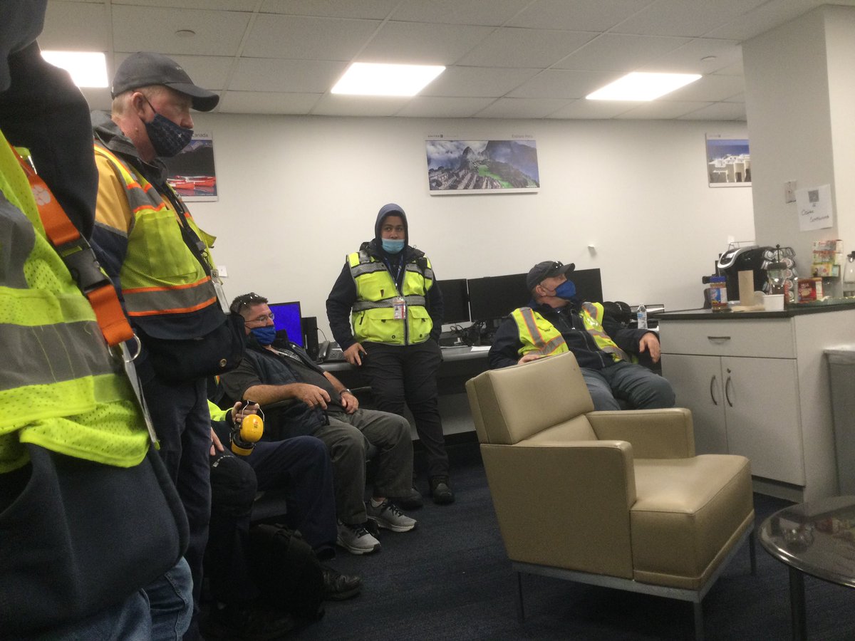 Just left a team briefing with <a href="/weareunited/">We Are United</a> operational managers and supervisors from EWR that left us all with lots of momentum and inspiration while we focus on United Ready &amp; Gate ready this day!! <a href="/JMRoitman/">Jon Roitman</a> <a href="/HendyGeorge/">George Hendy</a> <a href="/KevinSummerlin5/">Kevin Summerlin</a> <a href="/SalangaJ/">Jonathan Salanga</a> <a href="/DavidWisdomUA/">David Wisdom</a> <a href="/BsquaredUA/">Bradley Boyd</a>