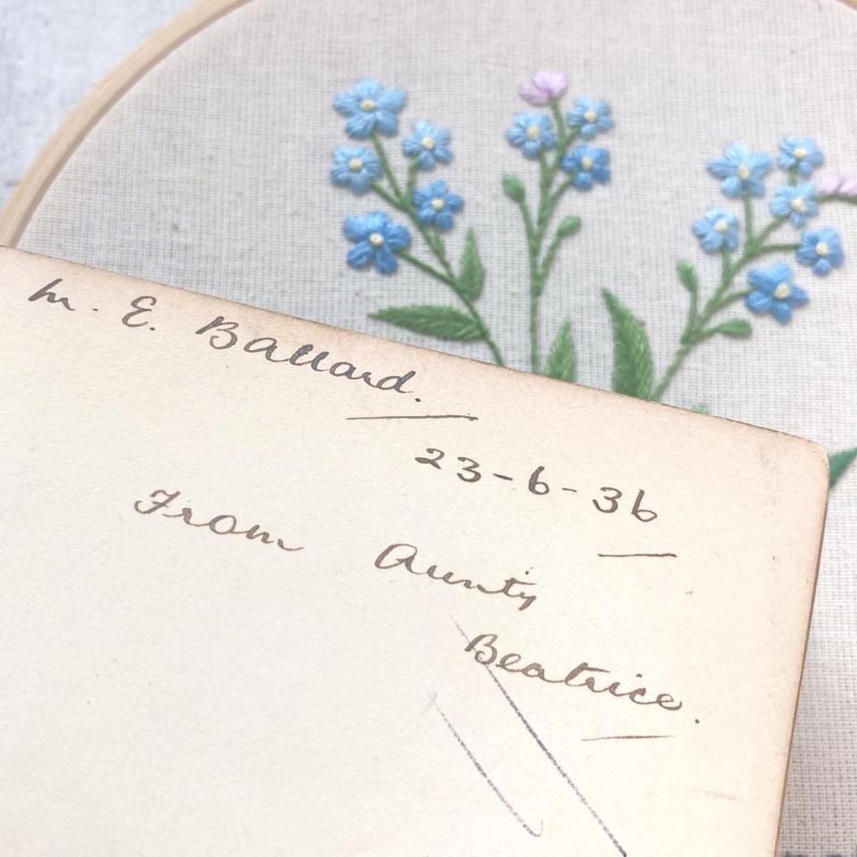 Little Green Stitches tweet media