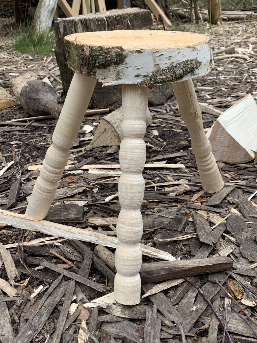 ixzy28's tweet photo. Went bodging today! Made the cutest stool and had the best time with @TrentUni. Used a lathe to create interesting shapes on my hand chopped pieces of wood! I shaved, chopped and carved everything myself! @NTUadbe @NTUArtandDesign #furnituredesignstudent https://t.co/X09D7fMMk1