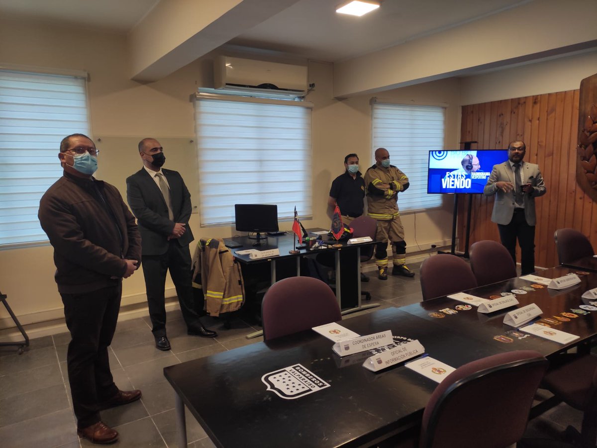 CBV1851's tweet photo. CENTRAL 🖥️ | Con la presencia de los Oficiales Generales, Directores y Capitanes, se realizo la inauguración formal de la Central de Gestión de Incidentes, la que fuera trasladada y remodelado durante los pasados meses, para la mejora de la respuesta operativa de la institución. https://t.co/XvBBG6NbDI