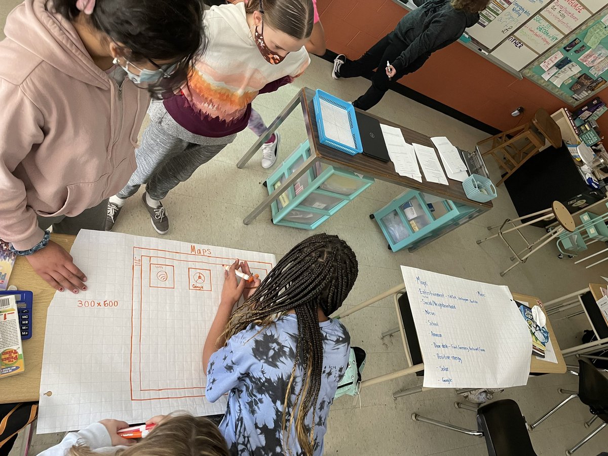 gwgthunder's tweet photo. Lots of fabulous ideas at our meeting today! #GWG @KatPapulkas @zbpipe @Dell @DellTech @intel @stjthunder 💭 https://t.co/y59CuJHrQu