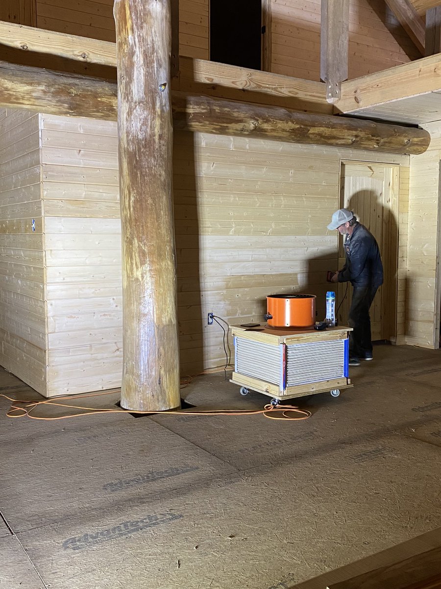 HRHAprilG's tweet photo. #sanding #home #Farm #youtubechannel #hrh #Arkansas #Log4Shell https://t.co/Yy5I2Ww9Bq