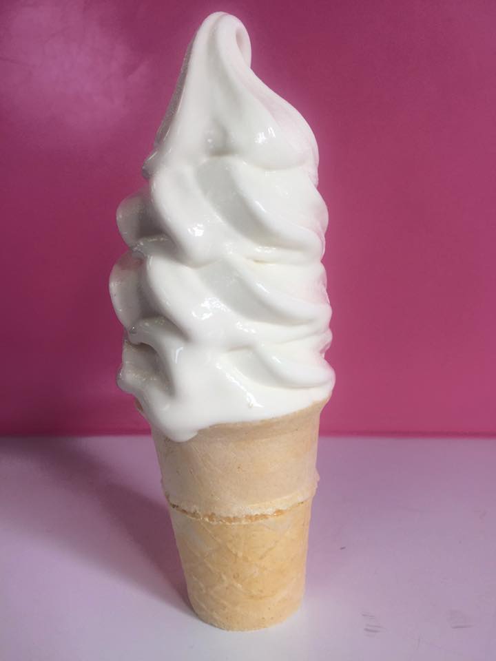 CFT20186's tweet photo. March 29th Flavors of the day: Banana &amp; Nilla Wafers!
Stop on by for our first Tuesday open 🙂
Have a great day! 
-The Carousel https://t.co/Sn92Es9sQD