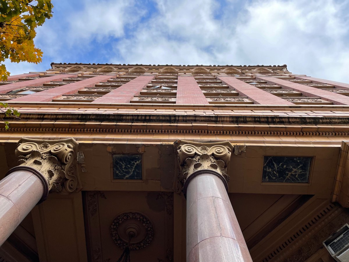VanHeritage's tweet photo. Our next #VirtualStroll will make us look way up! On Wednesday, April 13th at 7pm, join us from the comfort of your home as civic historian John Atkin takes a look at some of Vancouver's landmark buildings from a whole new perspective. #heritage https://t.co/zgQo2f26uz https://t.co/QRO4Z9Neyl