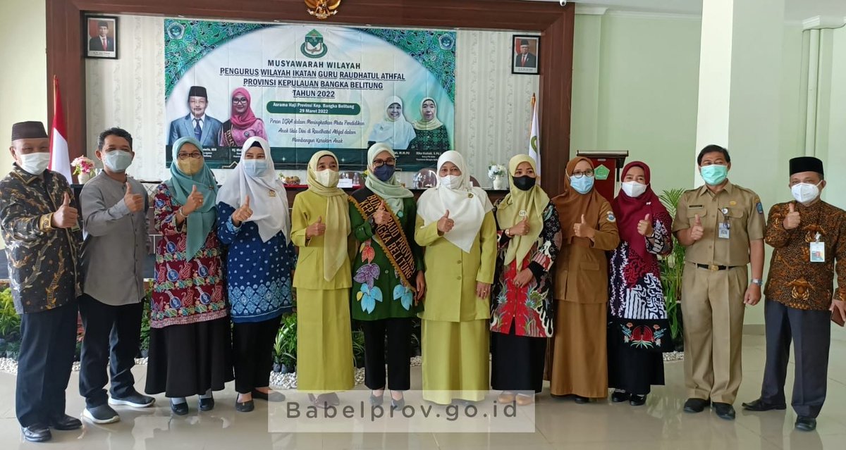 pigulali's tweet image. Istri #GubernurBabel Dukung Perkembangan Si Kecil di Usia Emas, #MelatiErzaldi Bilang Begini…

#tokohwanitaindonesiamenginspirasi #NewsUpdates  #articles  @pemprovbabel @kemendagri #Indonesian 
pariwisataindonesia.id/ragam/istri-gu…