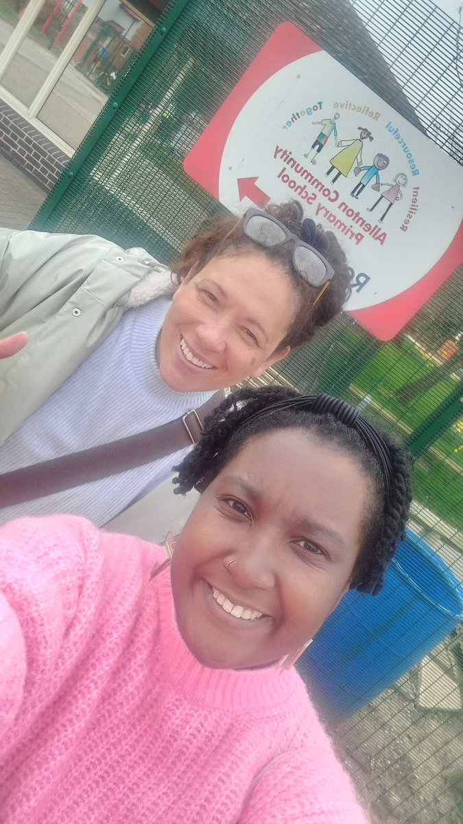 AnansiTheatre's tweet photo. Thank you for having us Allenton Community Primary School!!
We loved sharing Anansi the Spider with some of your Year 2s today 🕷
We used drums, music and physical theatre 😁
@SamBeckettJr1 @LNicWhitter
@AllentonPrimary
#workshops #Africandrumming #anansithespider https://t.co/tYp0gsHWLi