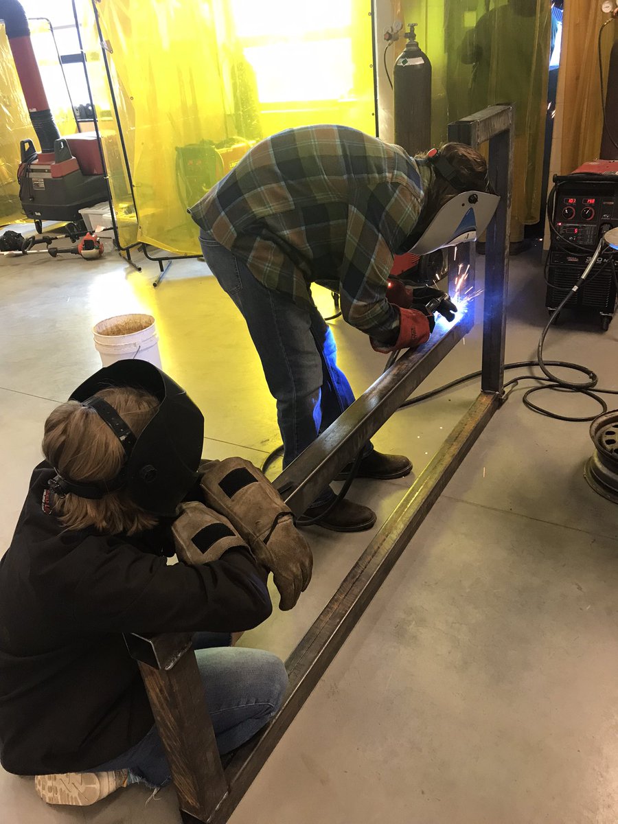 Welding I students chipping in on our big project. #carrierscrew <a href="/BburgHSBruins/">Blacksburg High</a> <a href="/MarkRHusband/">MarkRHusband</a>