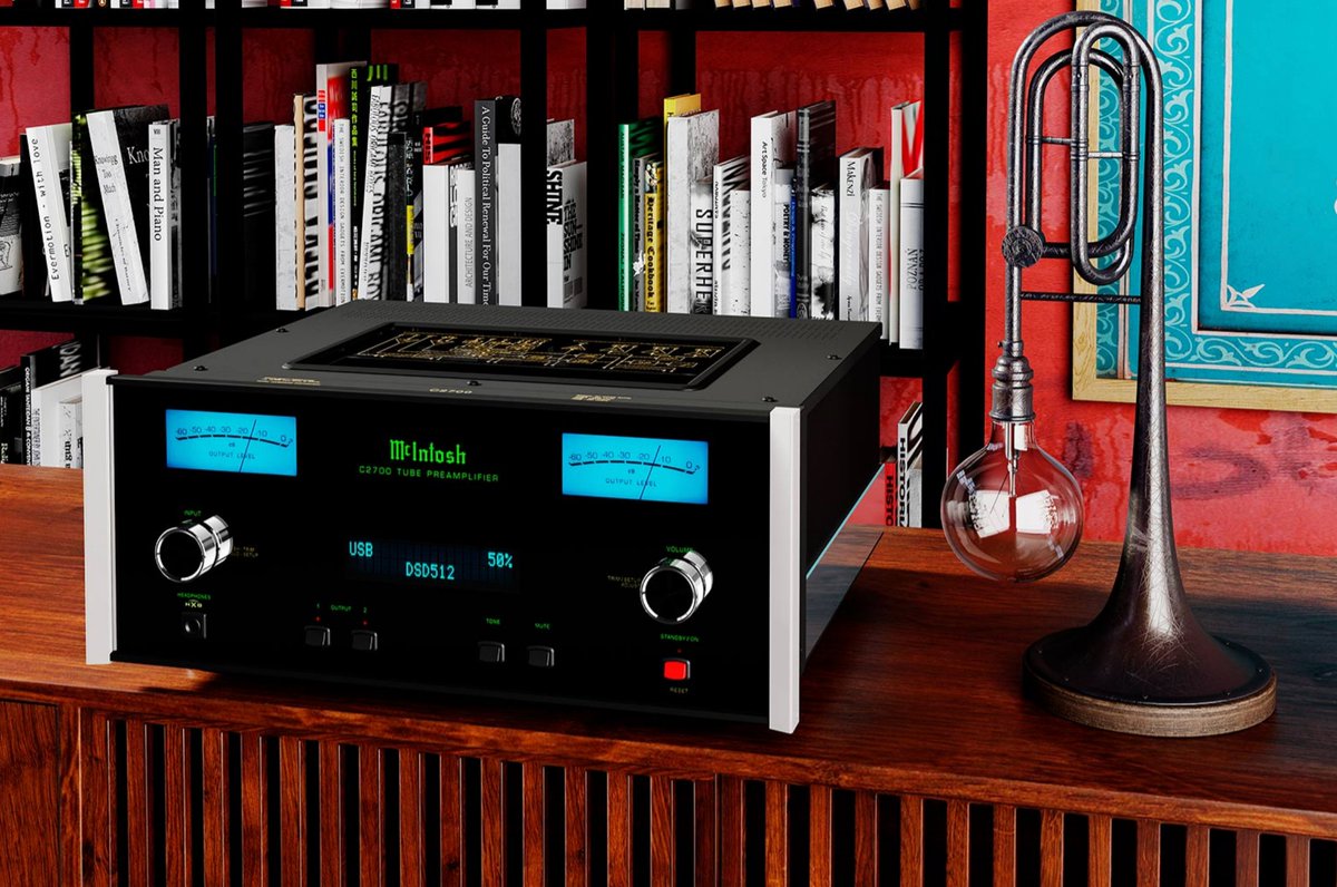 TheSourceAV's tweet photo. The @mcintoshlabs #MC275 Legendary #KT88 based tube amplifier can be used in either #stereo or #mono mode.
TSAV Jason likes them, especially when used in dual mono configuration alongside the #C2700 #Tube #Preamplifier
Call us today for more details https://t.co/lhRLHCwgBa https://t.co/G5EUb0M5ev