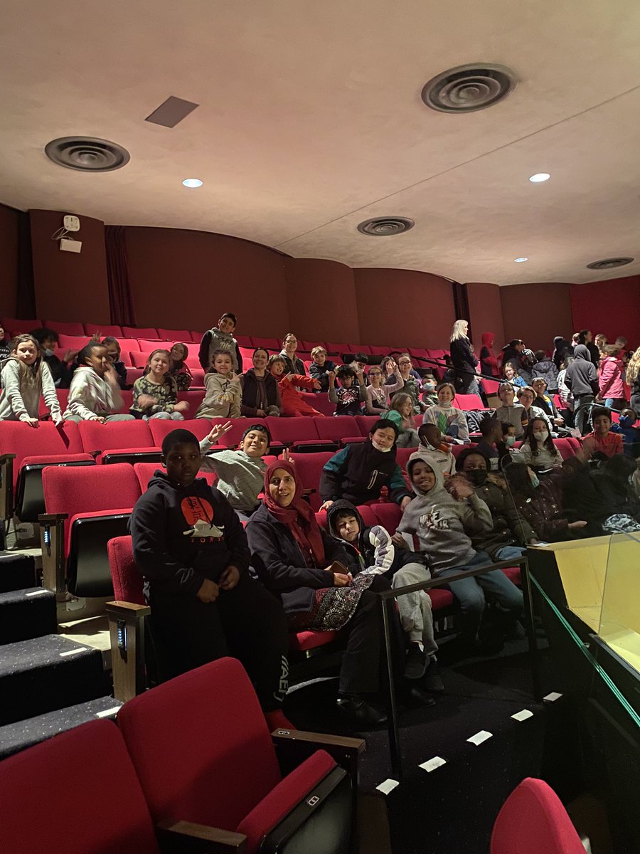 mcintyreclass4's tweet photo. We enjoyed the Greater Grand Forks Symphony! @paigestrom #gfwinship https://t.co/dYvonjfEYq