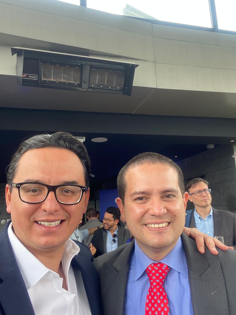 colombiafintech's tweet photo. #CFMembersEvents ¡Hoy estamos acompañando a @SomosGlobal66 en su gran lanzamiento en Colombia!🔥💃🏻 Con estos cracks pueden enviar dinero a más de 55 destinos en el mundo🌎💃🏻 Gracias por la invitación y que nota que hagan parte de nuestra comunidad🙅🏻‍♀️ https://t.co/P4nknDpJnY