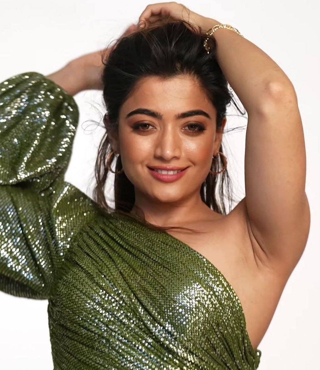 MightyMate118's tweet photo. Rashmika ❤️💚 https://t.co/ylGfkmvxBj