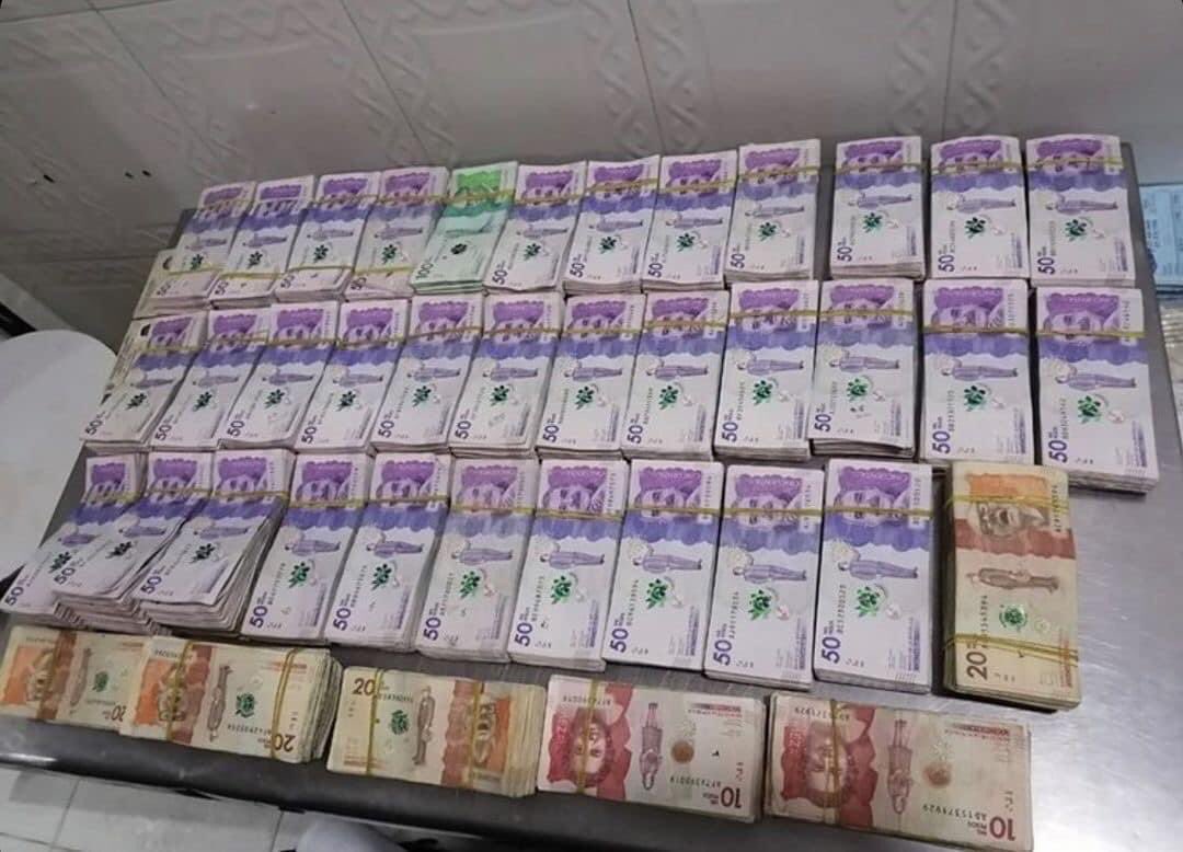 SennorReds's tweet photo. No lo ignores y recibirás una buena noticia económica esta semana. https://t.co/41QqW5Euia